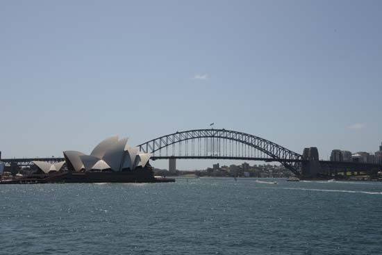 Sydney Opera House & Harbour Bridge