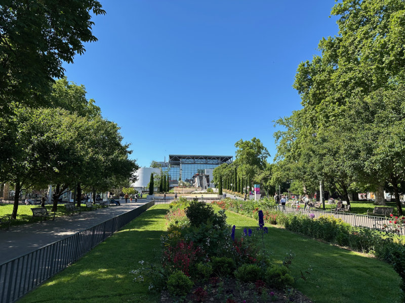 Lyon